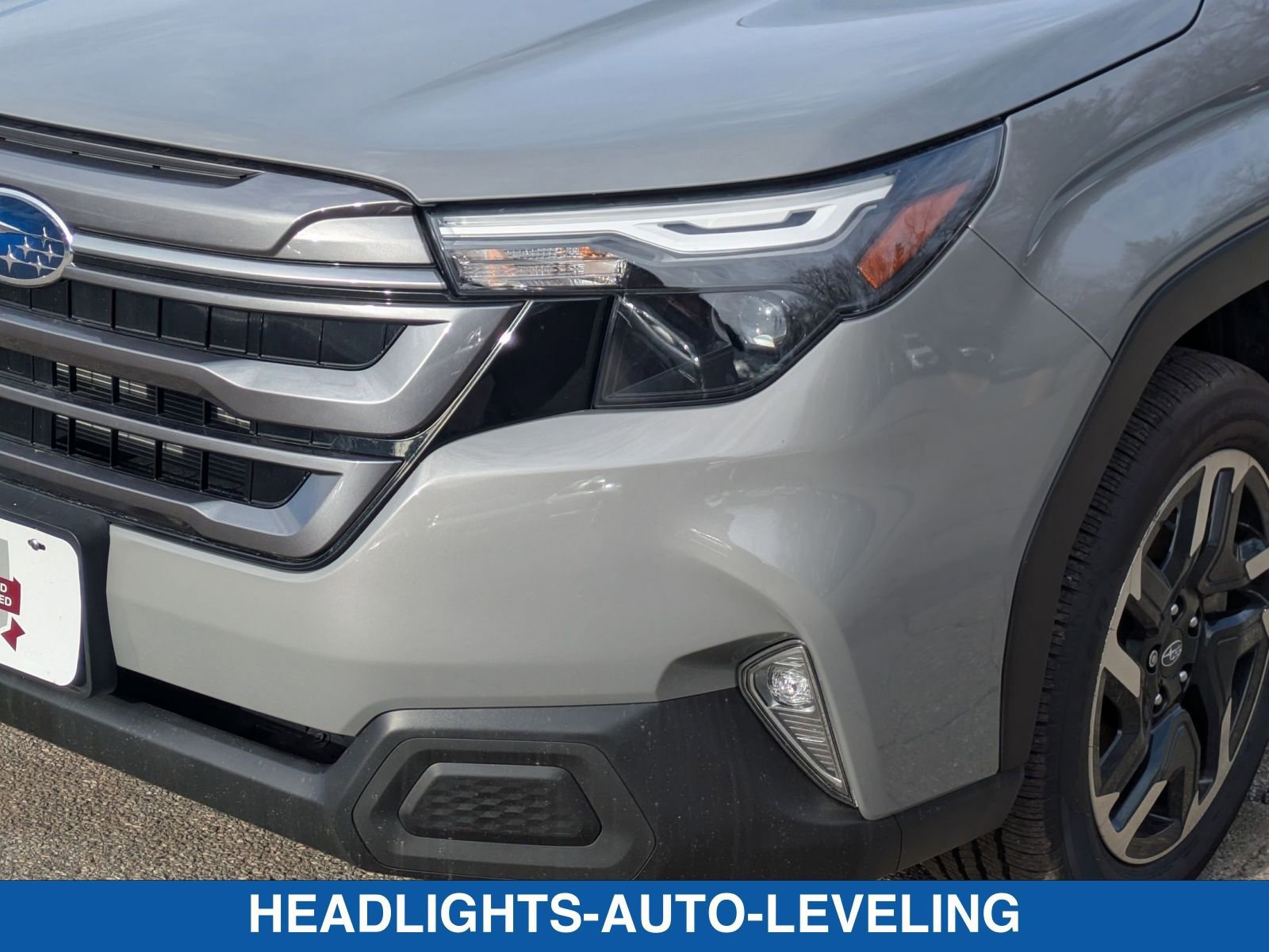 Certified 2025 Subaru Forester Premium AWD/4WD image 10