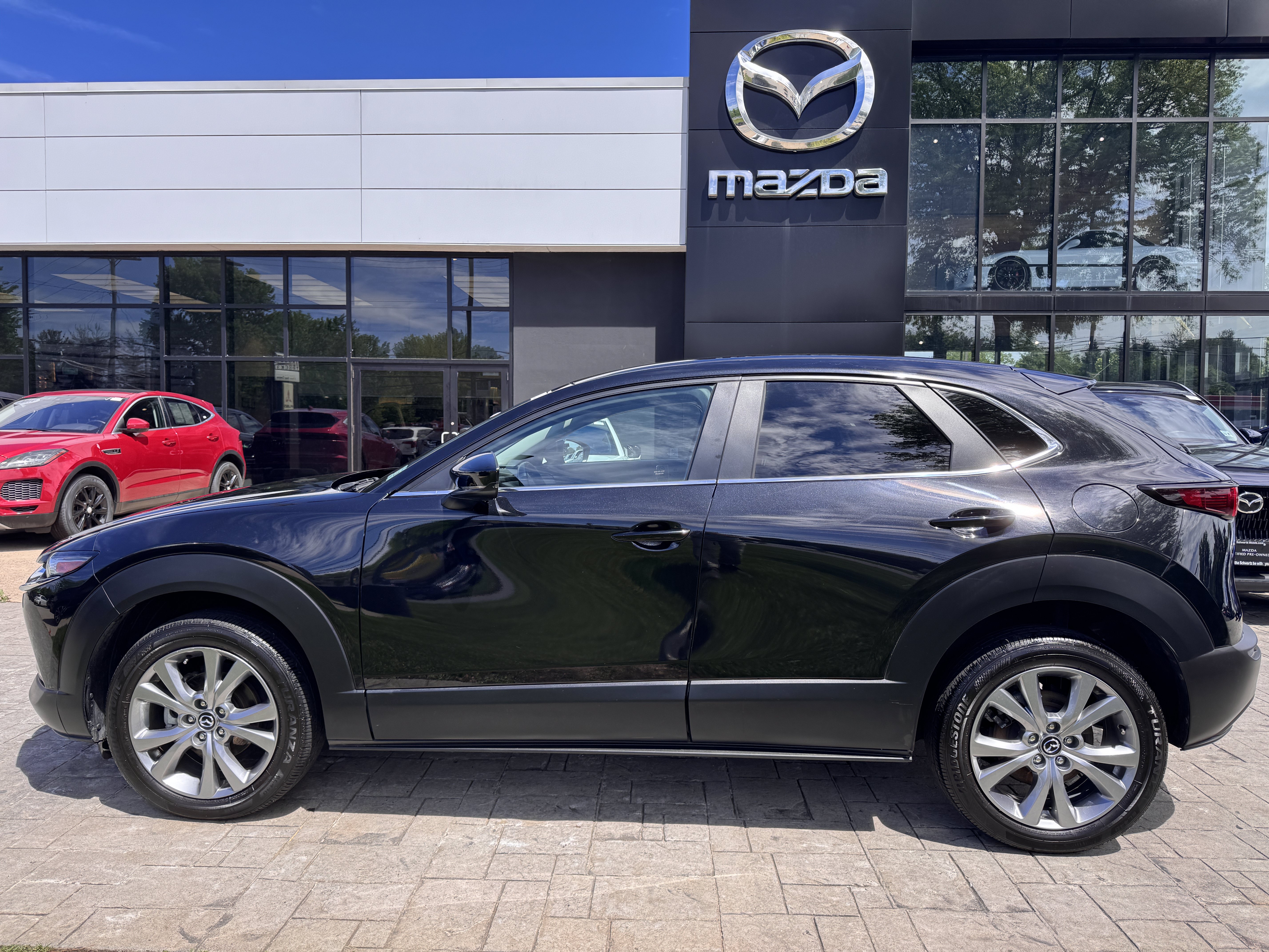 Certified 2023 MAZDA CX-30 AWD 2.5 S w/ Select Package image 4