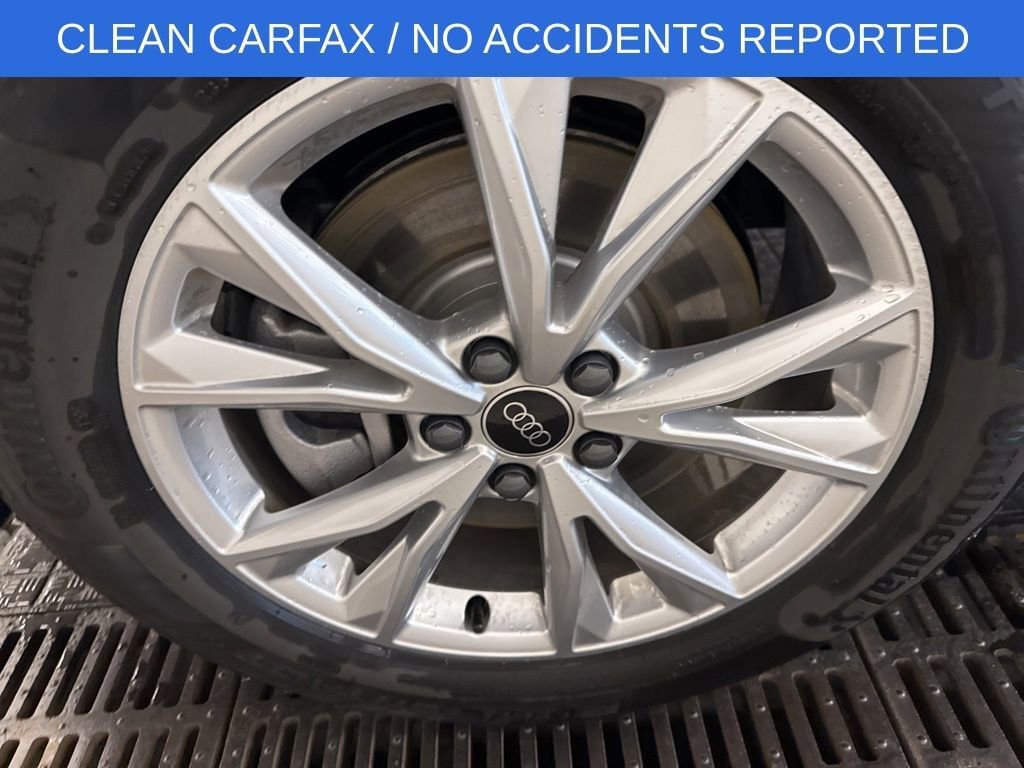 Used 2025 Audi Q3 2.0T Premium w/ Convenience Package image 6