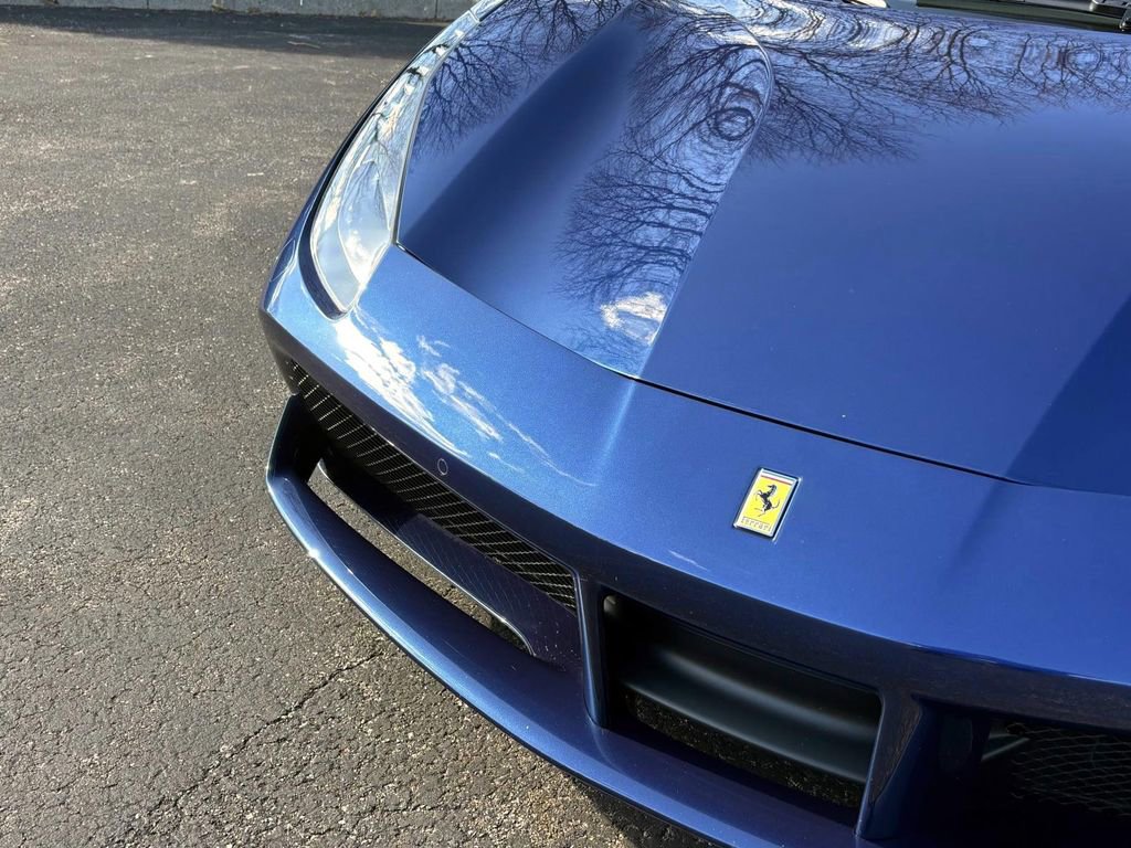Used 2017 Ferrari 488 Spider image 12