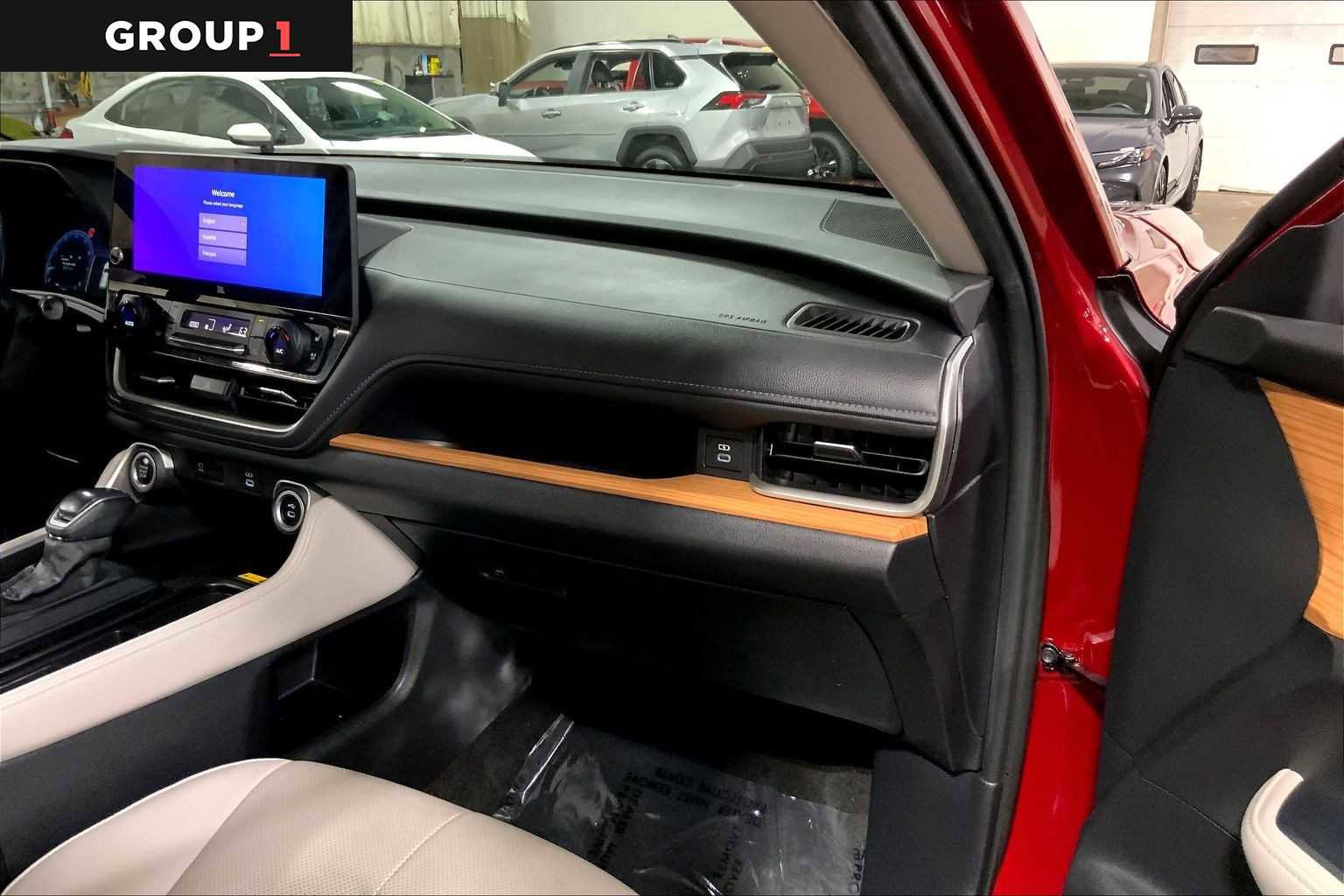 Used 2024 Toyota Grand Highlander Limited image 19