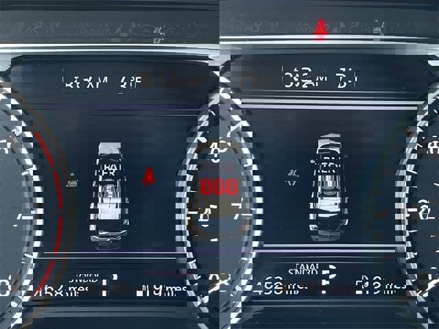 Used 2023 Nissan Rogue SV image 15