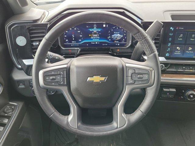 Used 2022 Chevrolet Silverado 1500 LT image 14