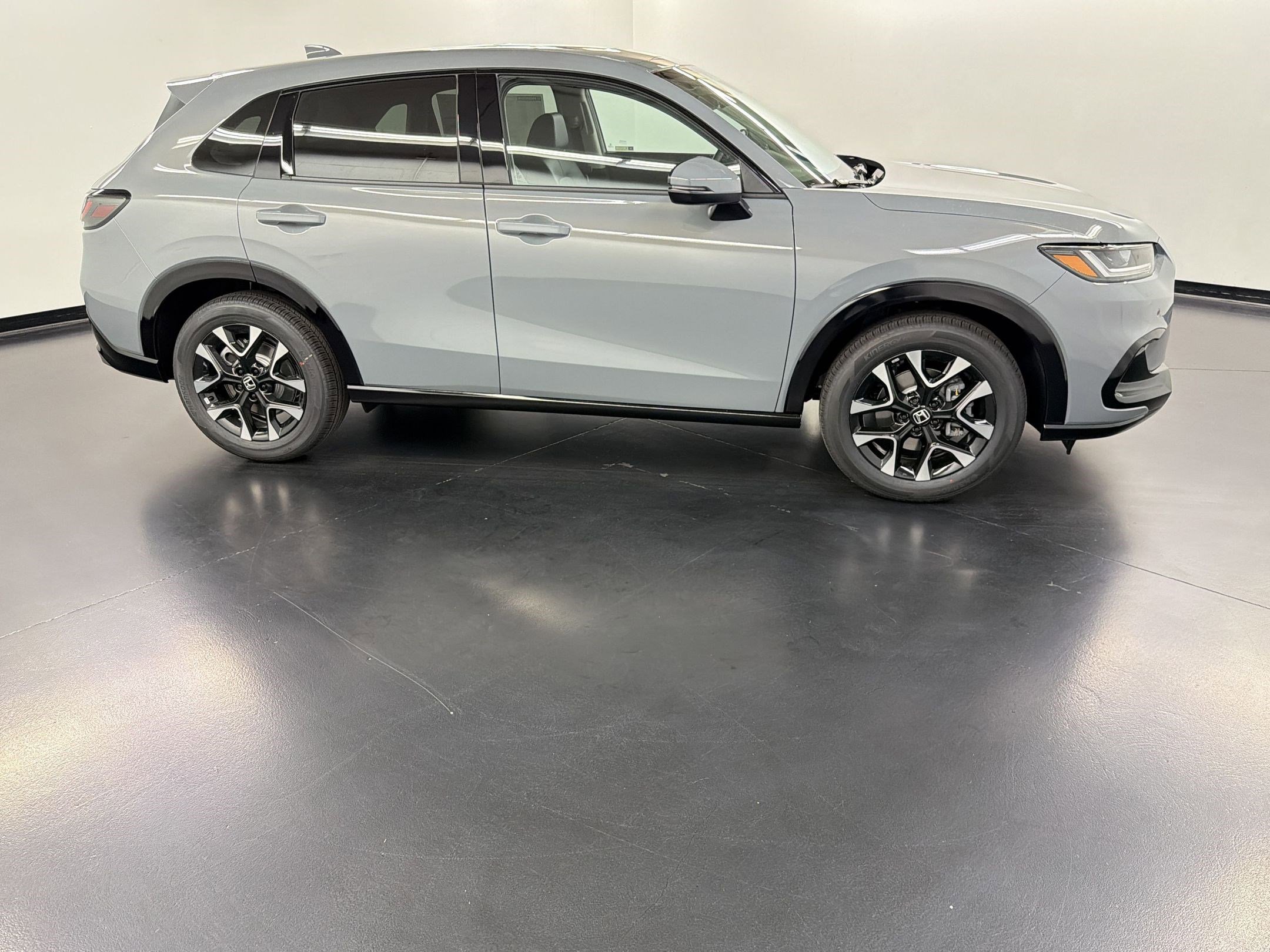 New 2026 Honda HR-V EX-L image 8