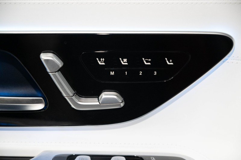 New 2026 Mercedes-Benz Maybach SL 680 image 18