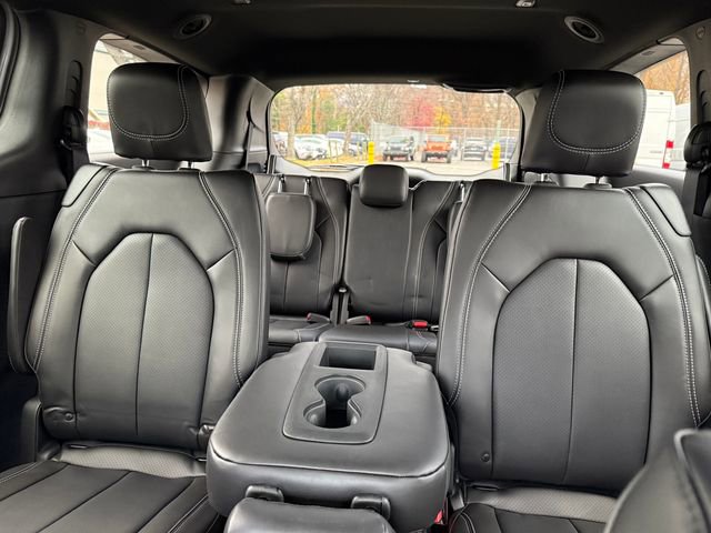 New 2026 Chrysler Pacifica Select image 25
