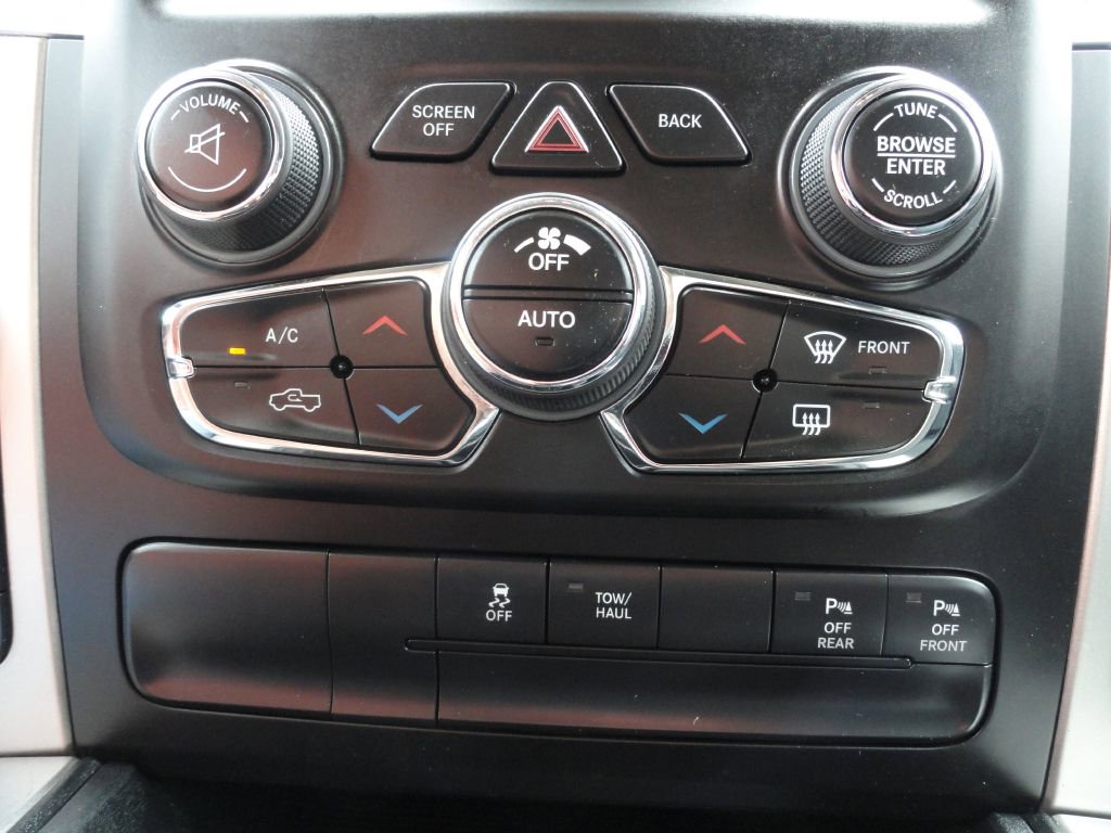 Used 2019 RAM 1500 Lone Star AWD/4WD image 21