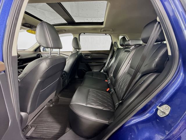 Used 2022 Nissan Rogue Platinum w/ Head-Up Display Package image 25