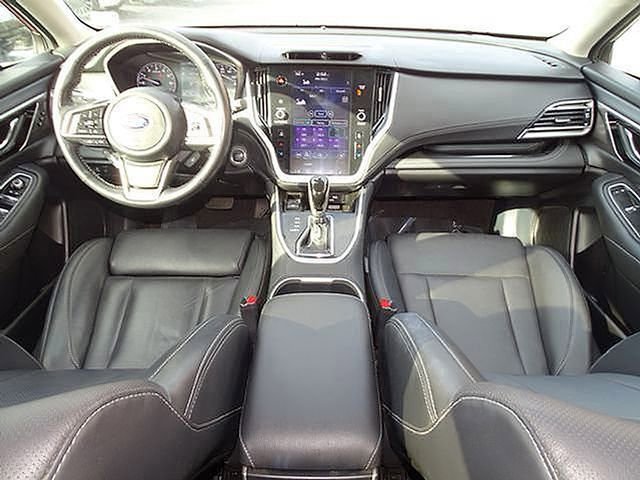 Used 2021 Subaru Outback Limited image 29