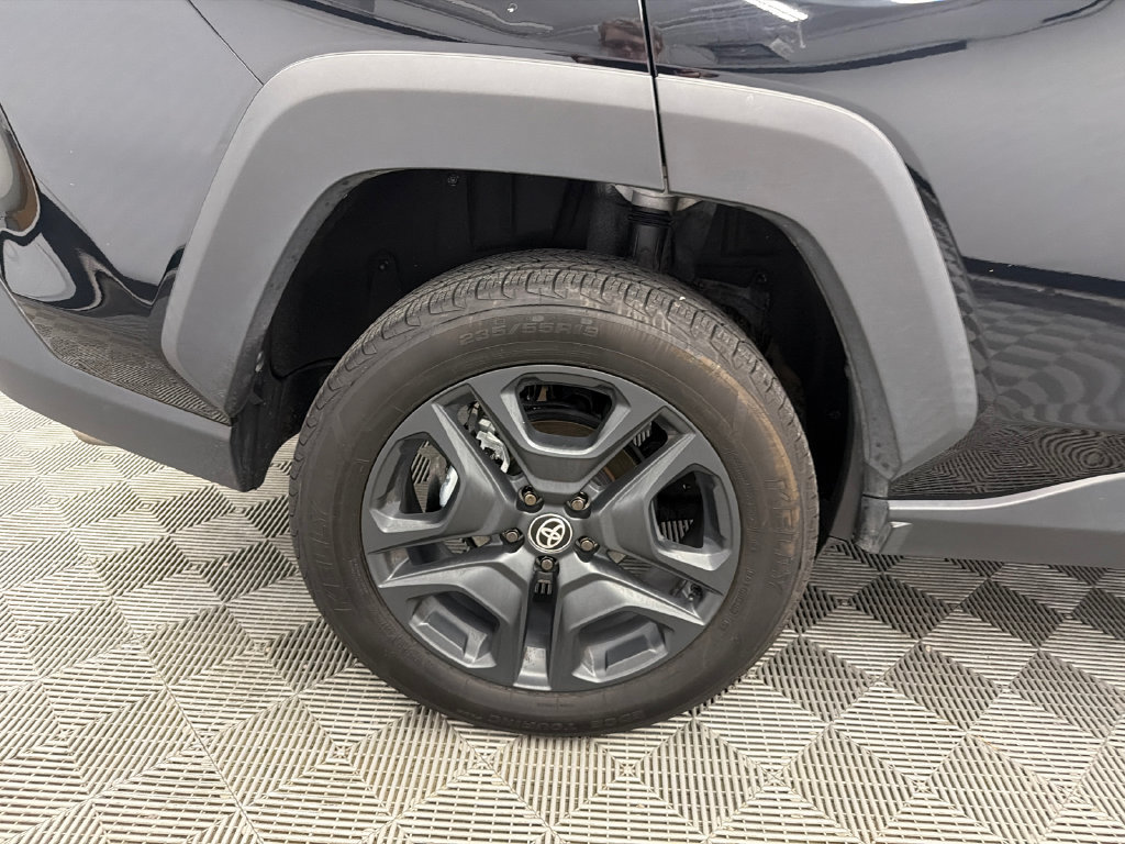 Used 2024 Toyota RAV4 Adventure AWD/4WD image 18