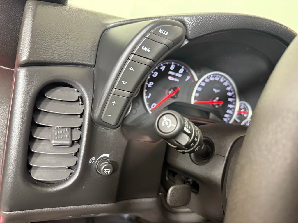 Used 2008 Chevrolet Corvette Z06 w/ Preferred Equipment Group image 28
