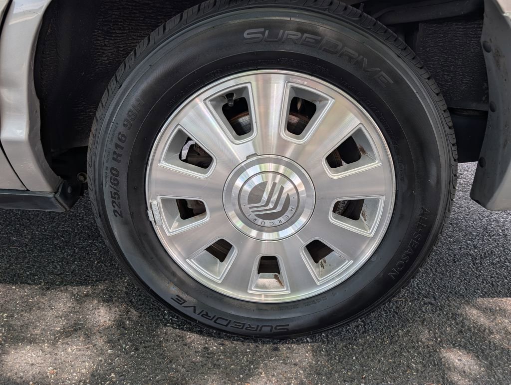 Used 2005 Mercury Grand Marquis LS RWD image 19