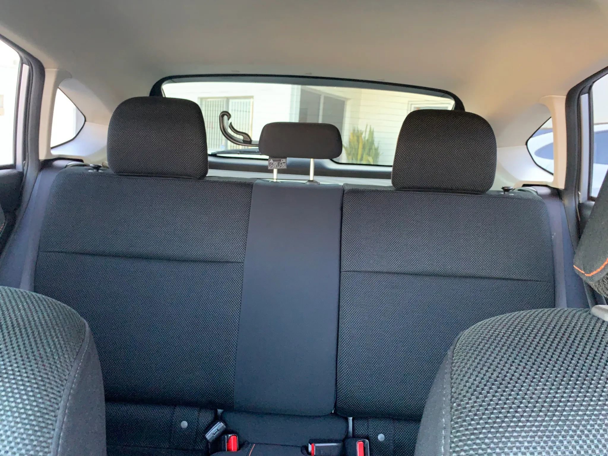 Used 2016 Subaru Crosstrek 2.0i Premium w/ Moonroof Package image 16