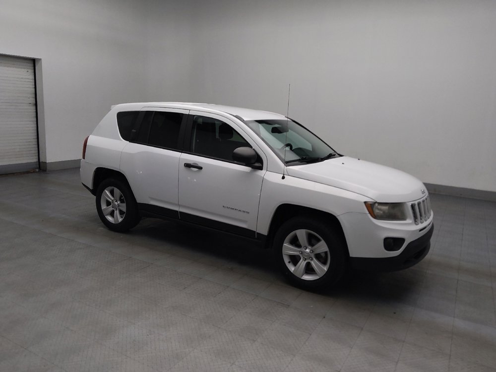 Used 2016 Jeep Compass Sport image 11