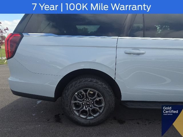 Used 2025 Ford Expedition Max Active AWD/4WD image 10