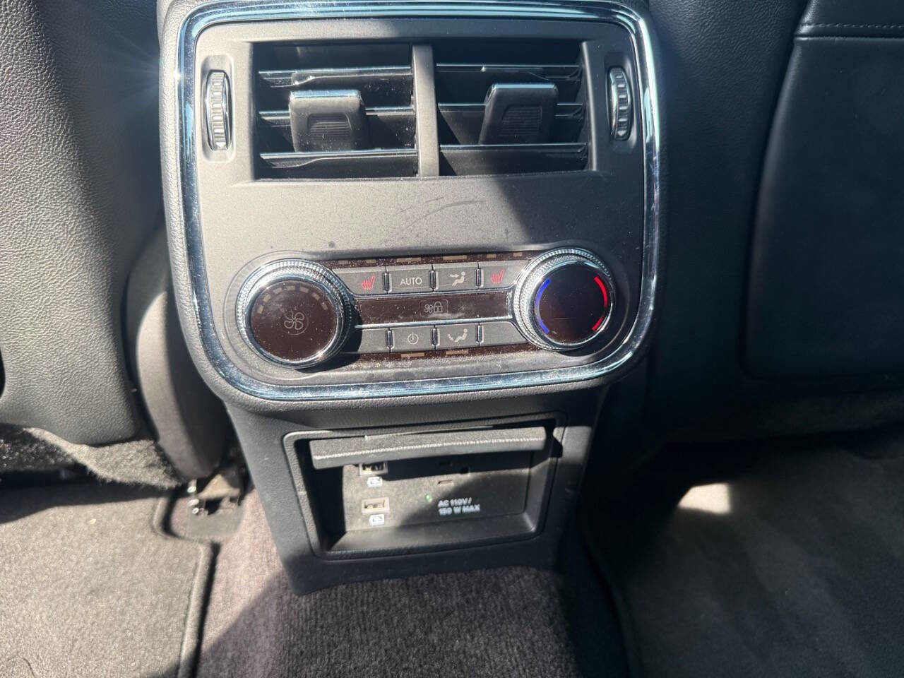 Used 2017 Lincoln Continental Reserve w/ Technology Package image 26