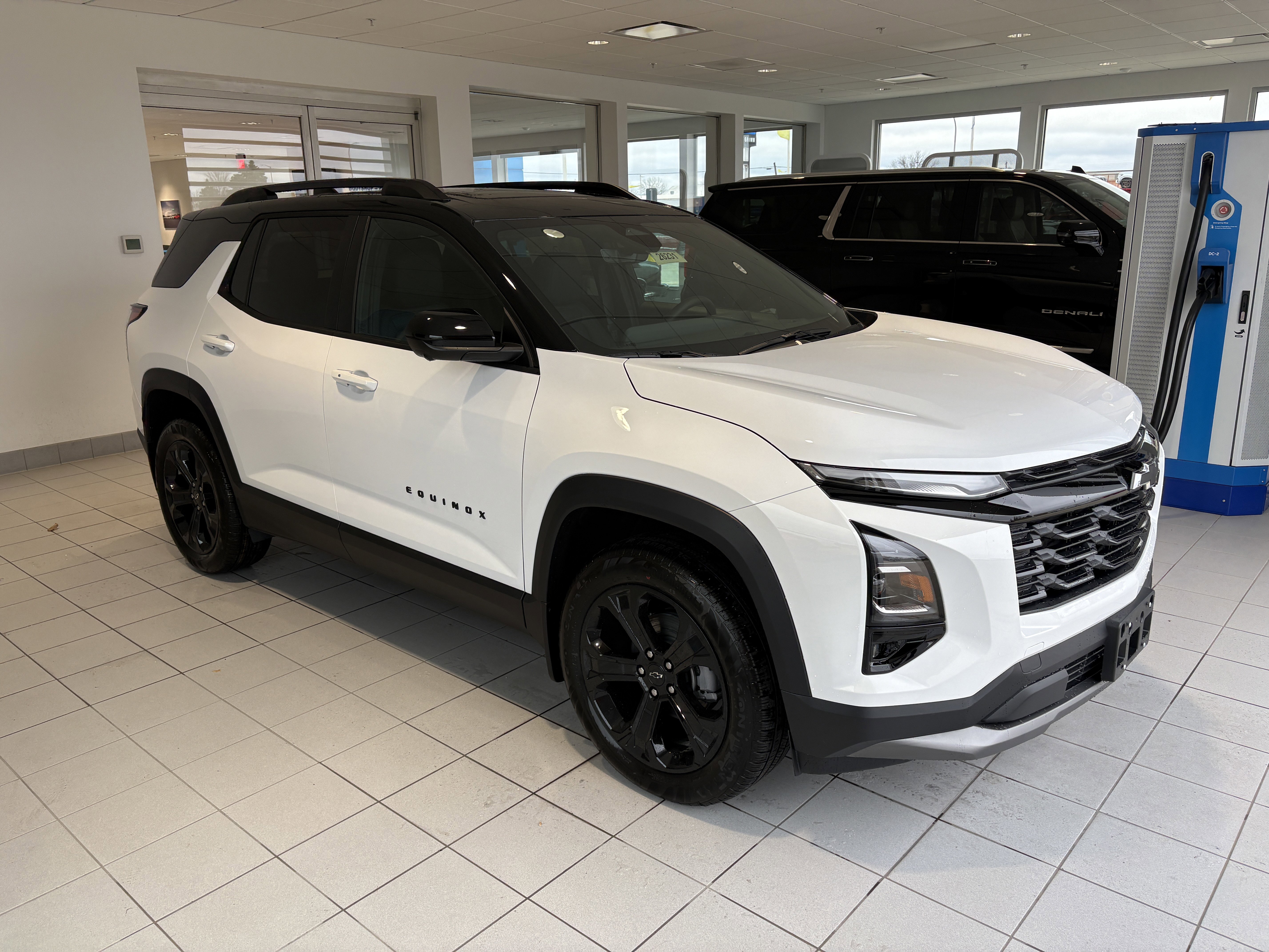 New 2026 Chevrolet Equinox LT w/ Convenience Package II image 7