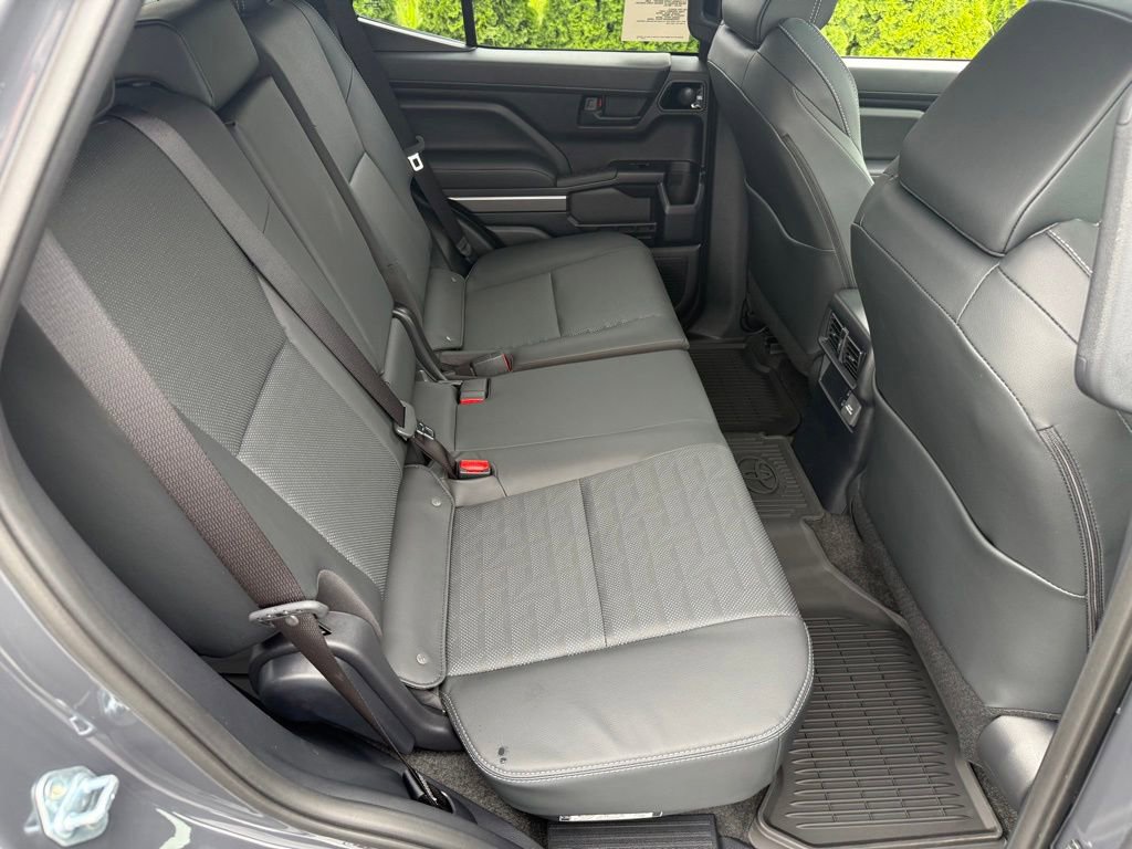 New 2026 Toyota 4Runner TRD Off-Road Premium AWD/4WD image 43