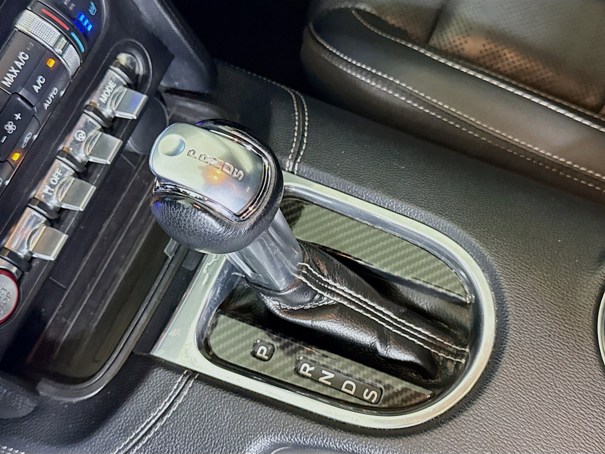 Used 2018 Ford Mustang Premium w/ Equipment Group 201A image 21