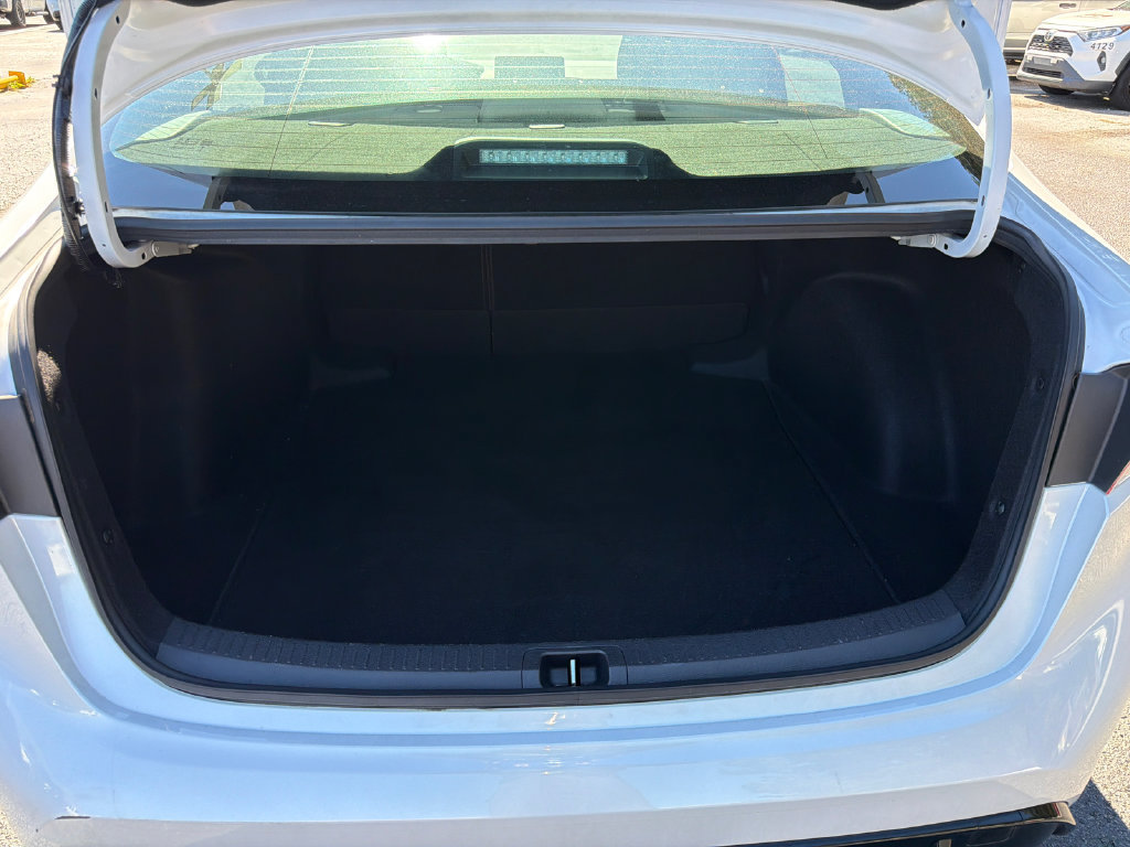 Used 2024 Toyota Corolla SE FWD image 22
