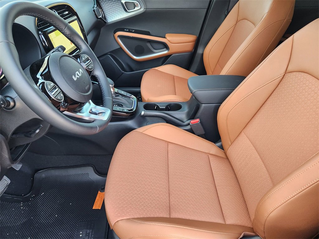 New 2025 Kia Soul EX image 9