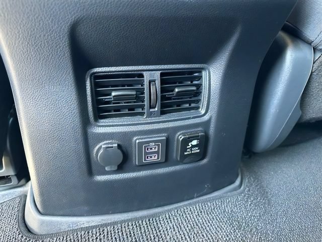 Certified 2024 Nissan Titan SV w/ SV Convenience Package AWD/4WD image 22