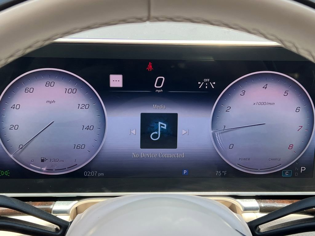 Used 2022 Mercedes-Benz S 580 4MATIC Sedan w/ Rear Seat Package image 18
