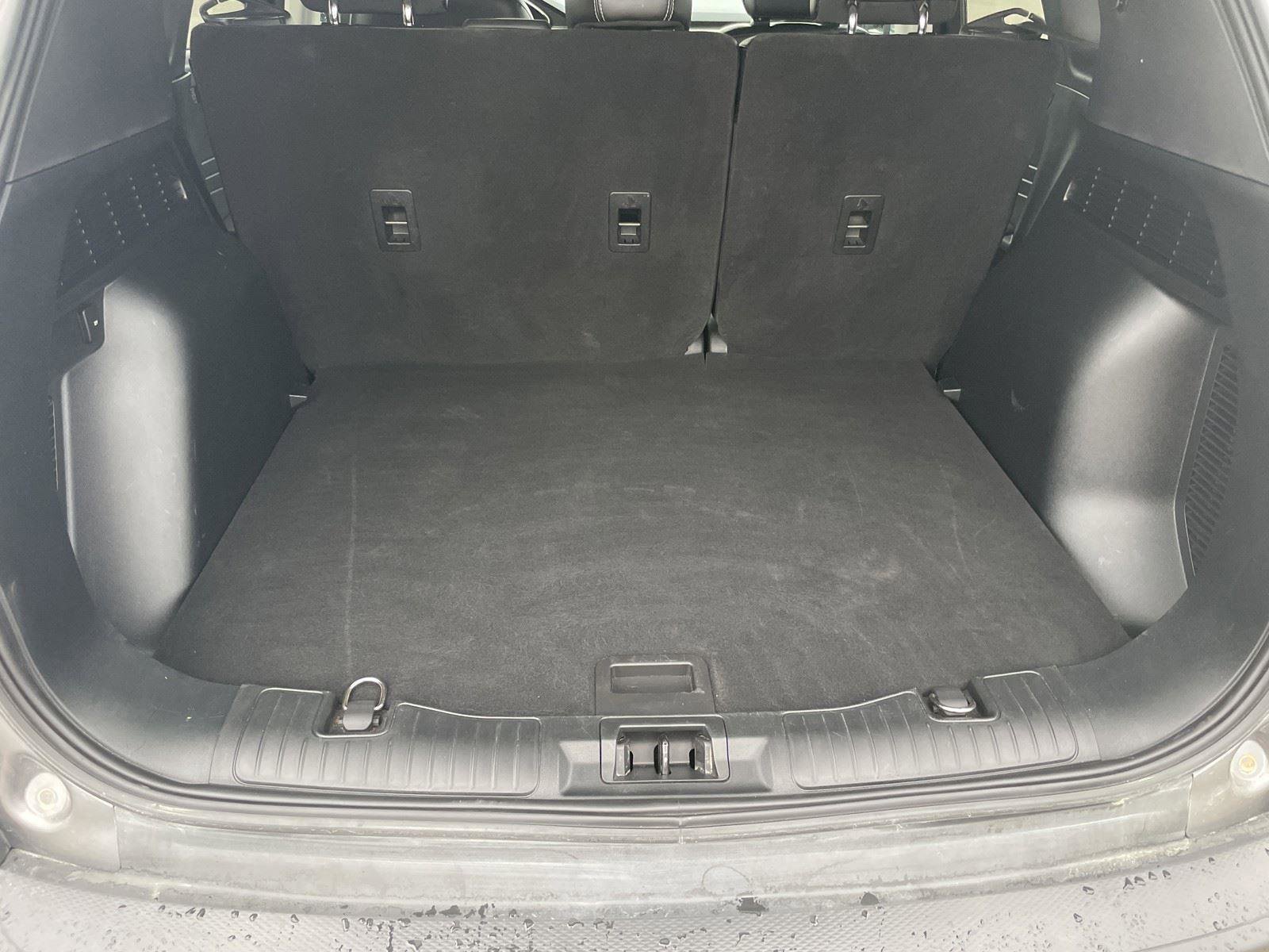 Used 2022 Ford Escape SEL image 26