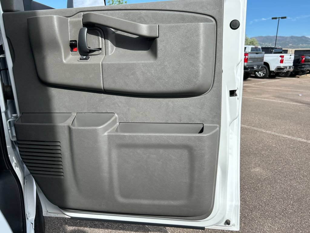 Used 2024 Chevrolet Express 3500 w/ Power Convenience Package RWD image 37
