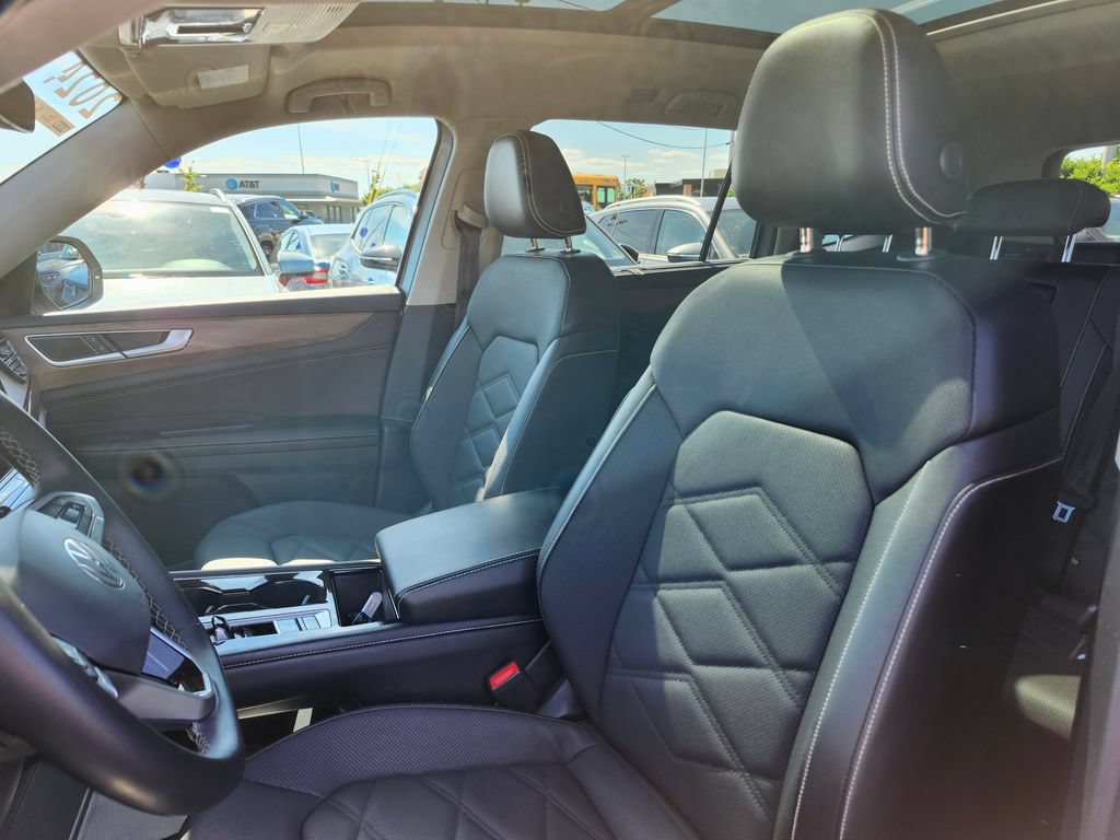 Certified 2024 Volkswagen Atlas SE AWD/4WD image 8