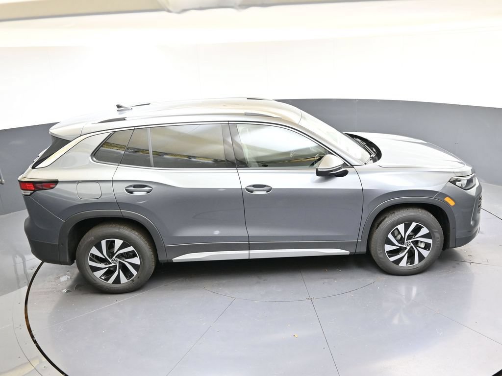 Used 2026 Volkswagen Tiguan S AWD/4WD image 46