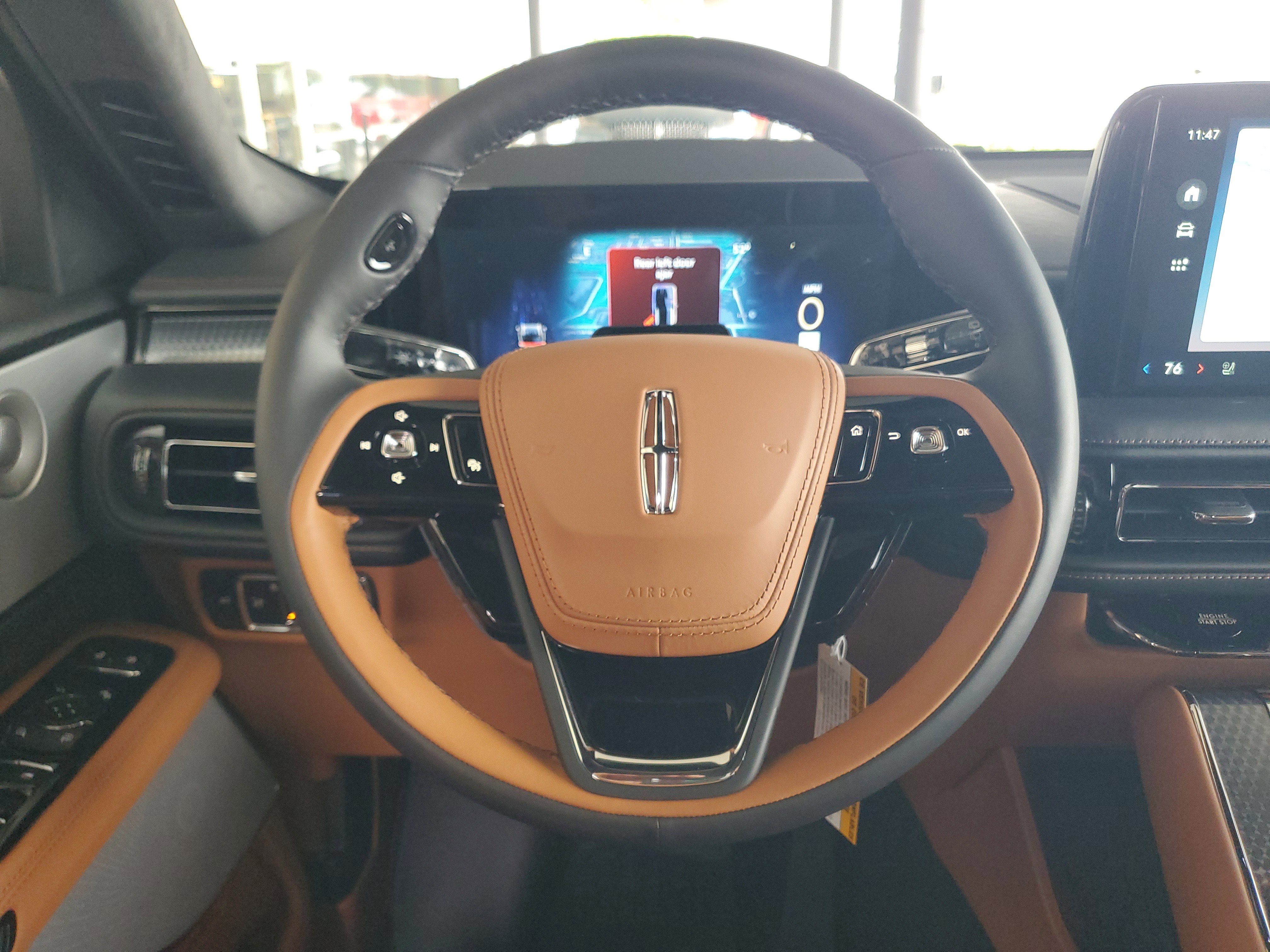 New 2026 Lincoln Aviator Black Label AWD/4WD image 25