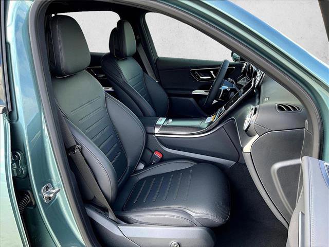 Used 2026 Mercedes-Benz GLC 300 image 30
