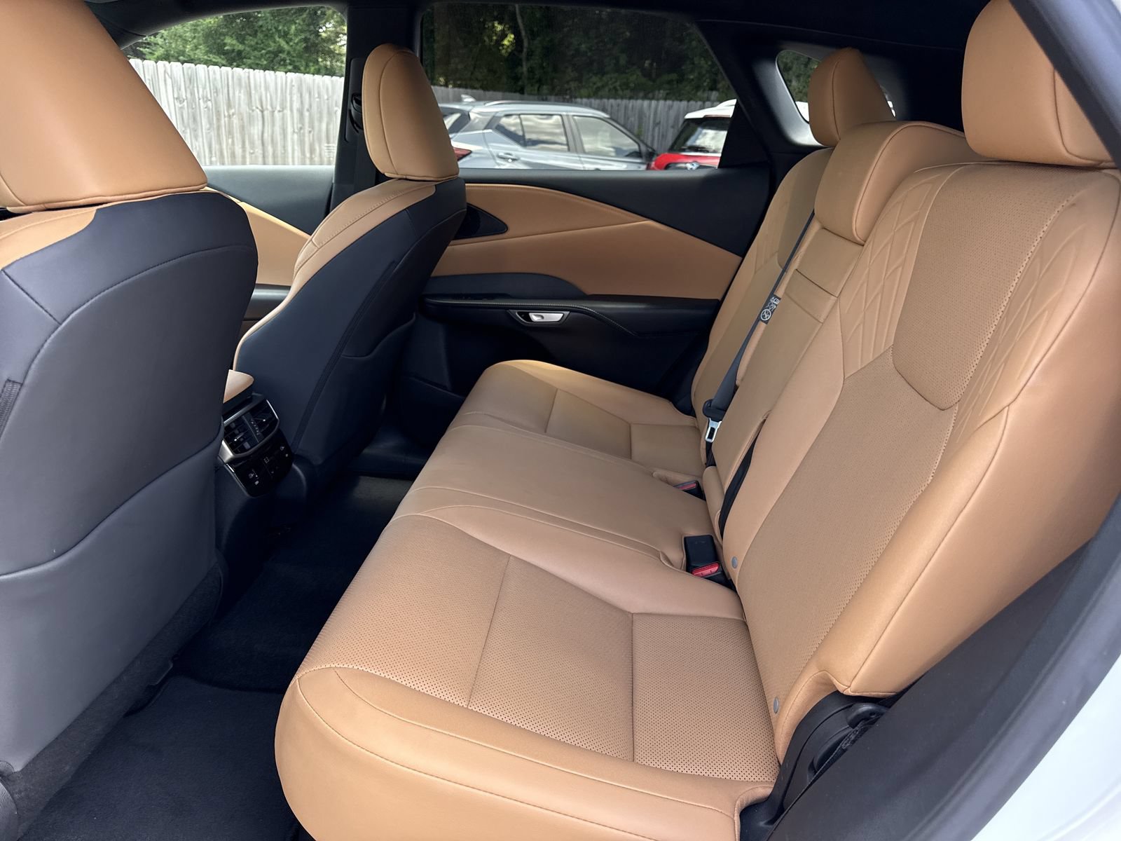 Used 2023 Lexus RX 350 Premium w/ Accessory Package (Z1) FWD image 10