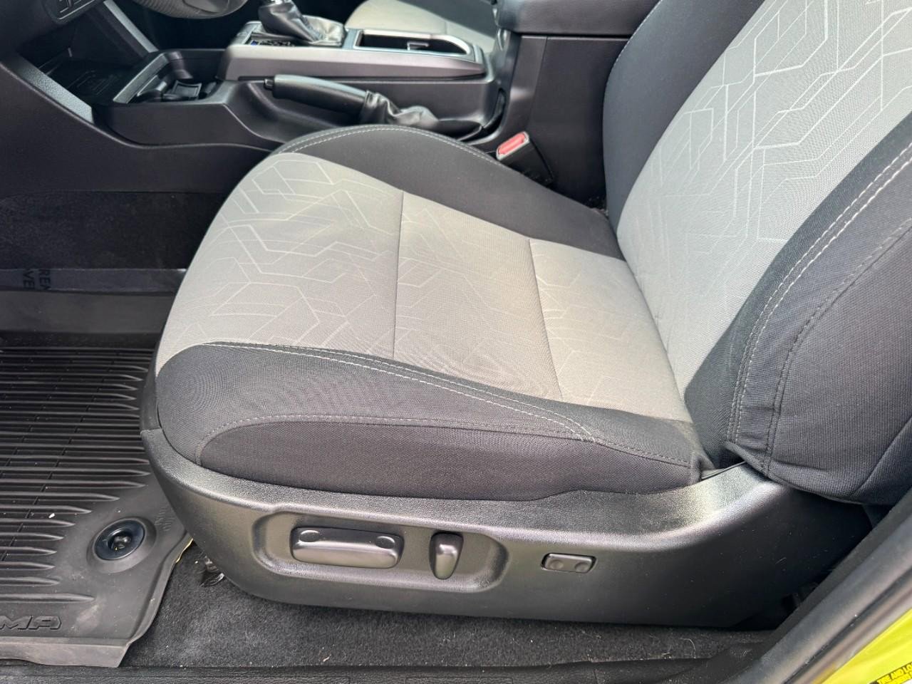 Used 2023 Toyota Tacoma TRD Sport image 15