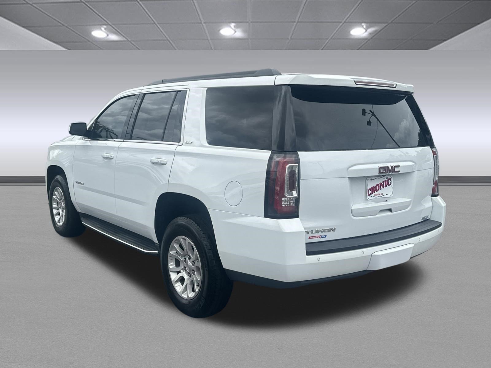 Used 2017 GMC Yukon SLT RWD image 5