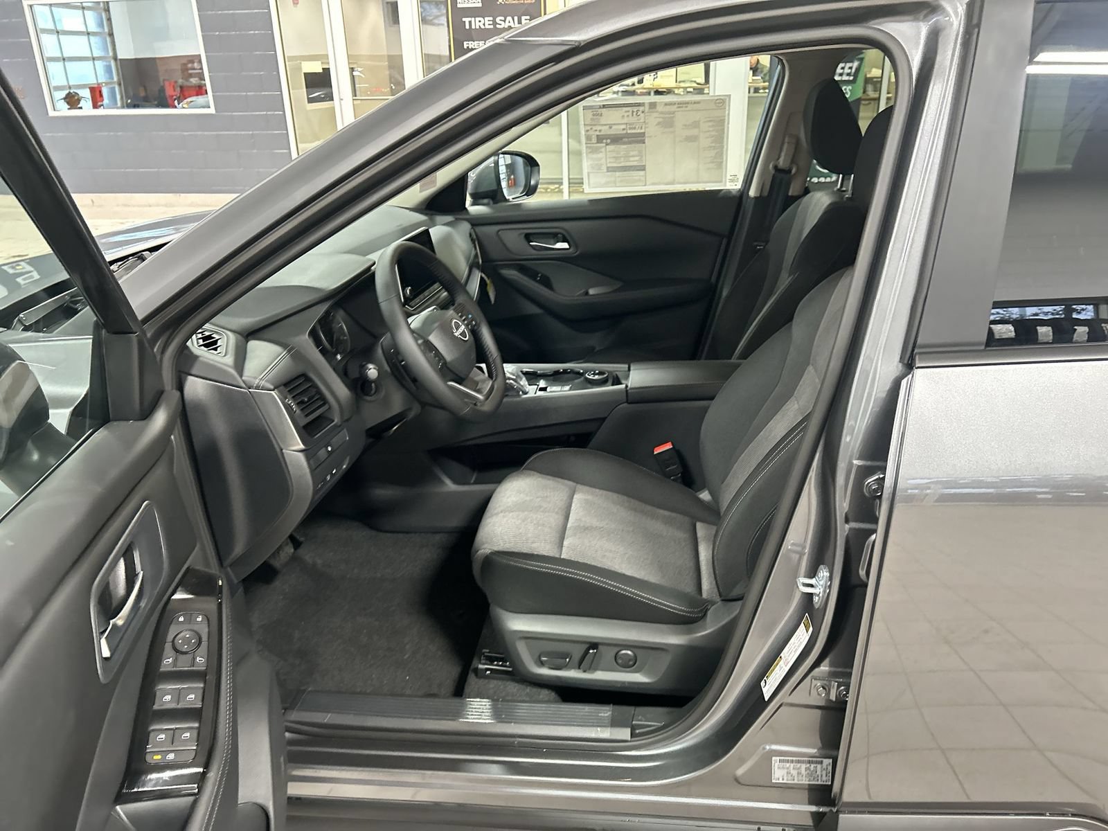 New 2026 Nissan Rogue SV w/ Cold Weather Package AWD/4WD image 12