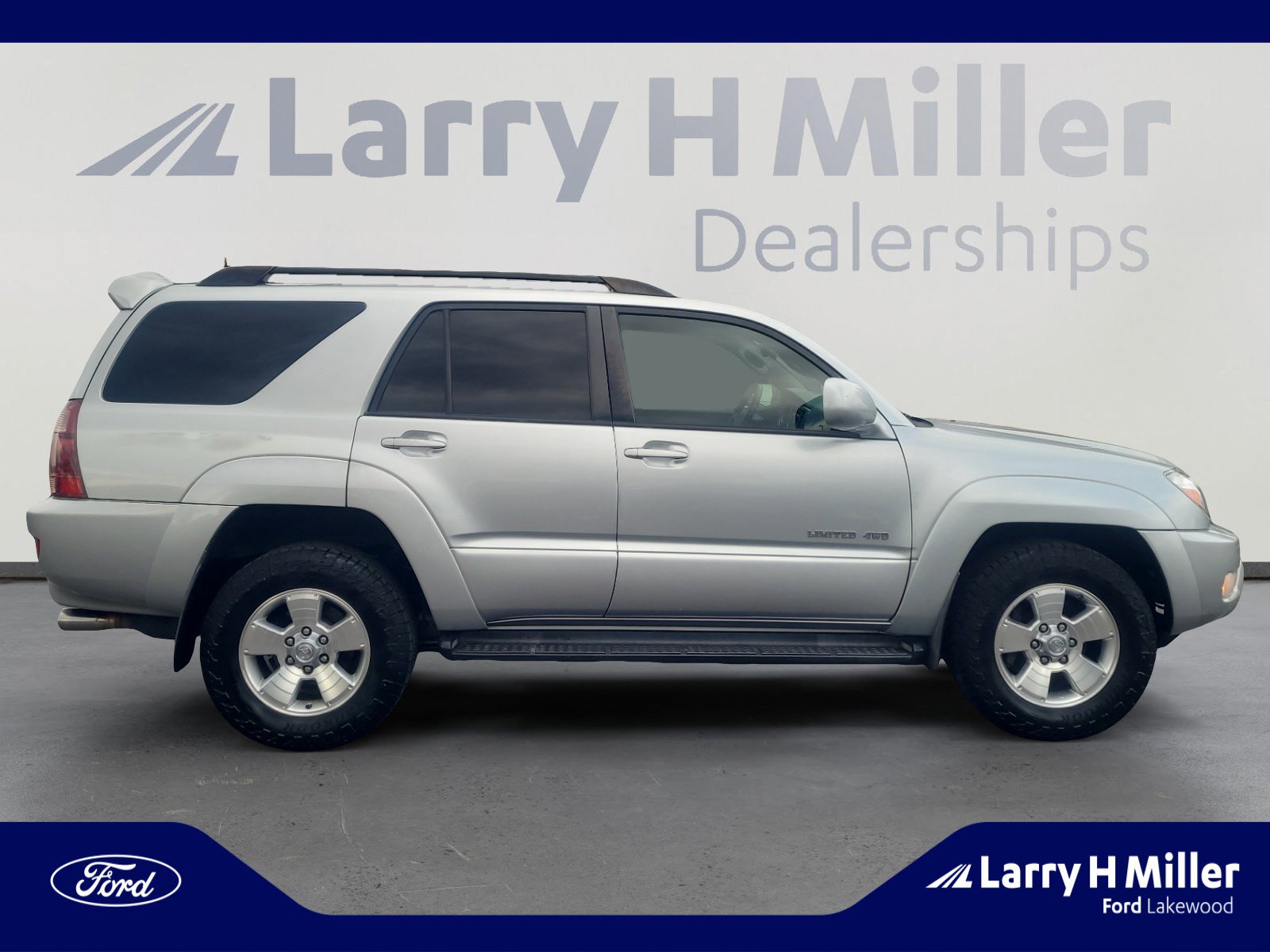 Used 2005 Toyota 4Runner Limited AWD/4WD image 6
