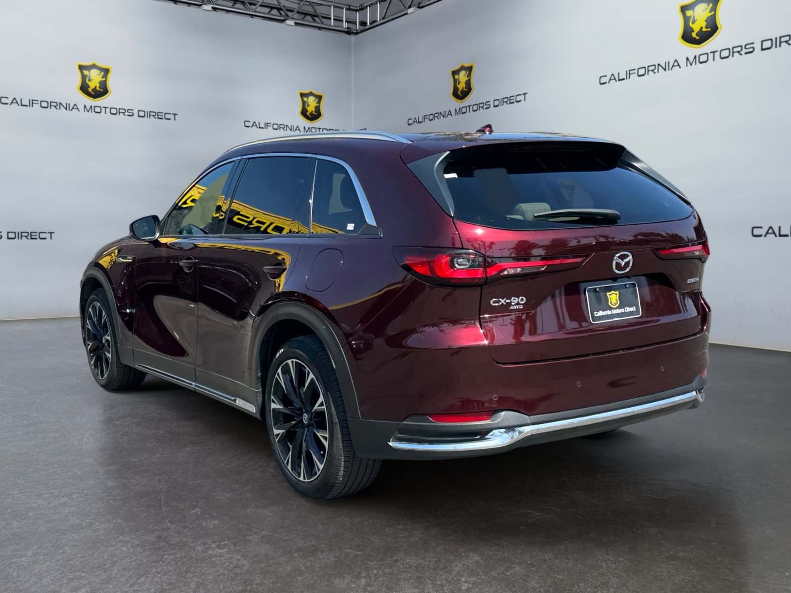 Used 2024 MAZDA CX-90 Plug-In Hybrid w/ Premium Plus AWD/4WD image 3