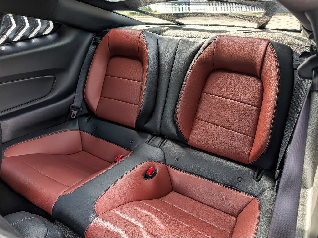 Used 2015 Ford Mustang GT Premium RWD image 12