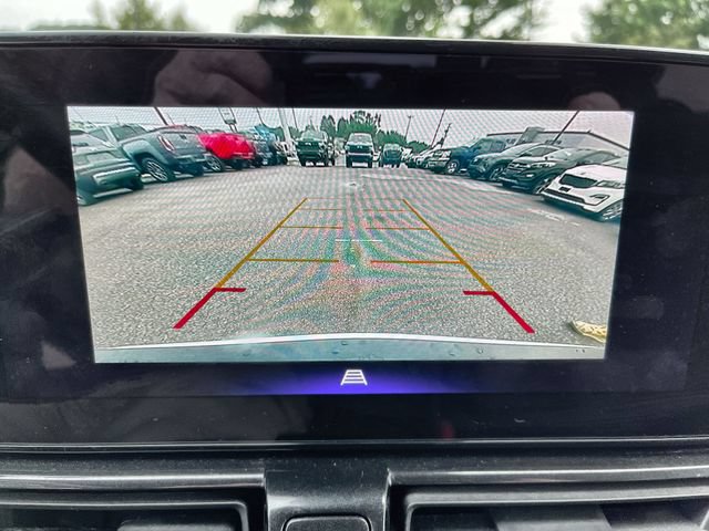 Used 2025 Chevrolet TrailBlazer LT w/ LT Cold Weather Package AWD/4WD image 22