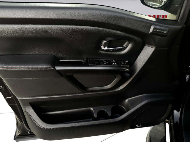 Used 2021 Nissan Titan PRO-4X w/ Pro-4x Convenience Package image 18