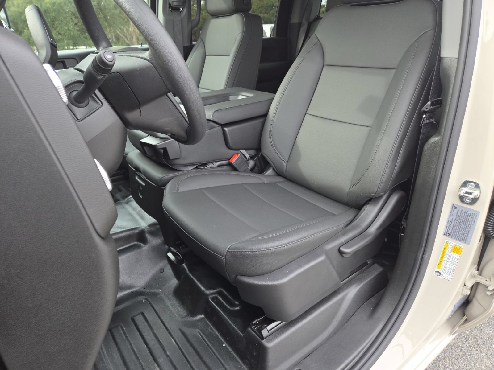 New 2026 GMC Sierra 2500 Pro w/ 1SA Pro Safety Plus Package AWD/4WD image 28