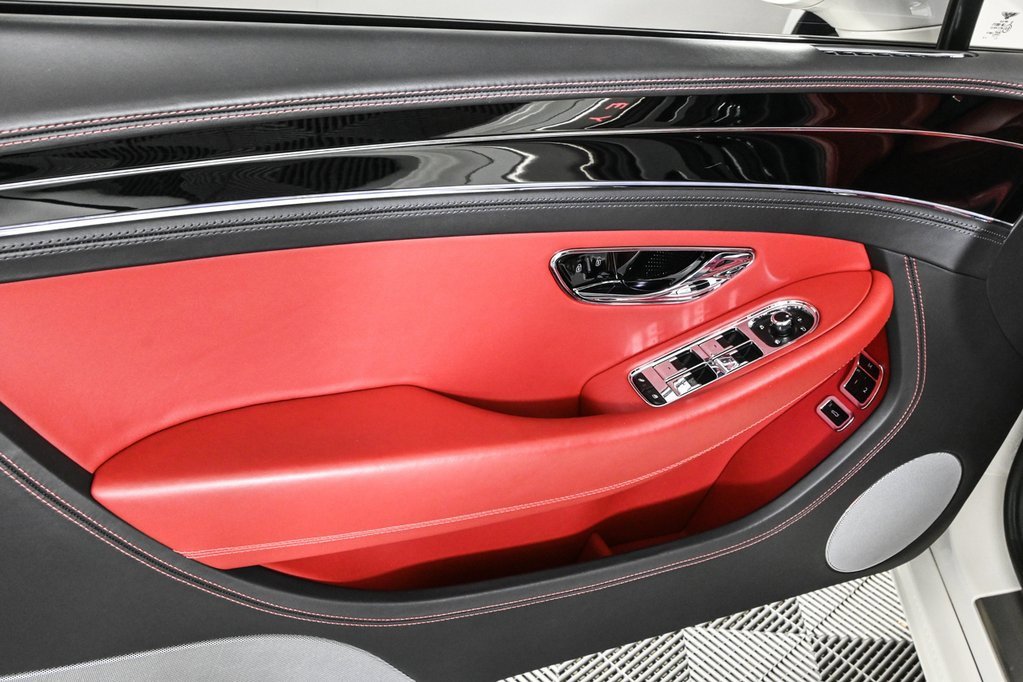Used 2021 Bentley Continental GT image 15