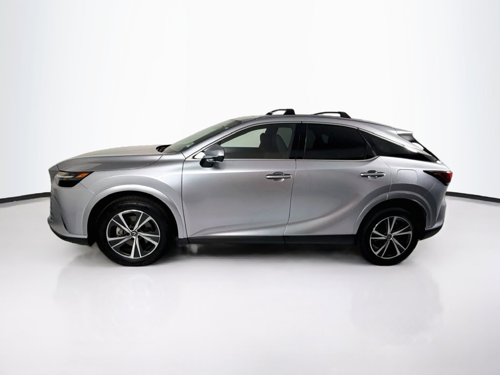 Used 2026 Lexus RX 350 Premium w/ Accessory Package (2T) FWD image 8