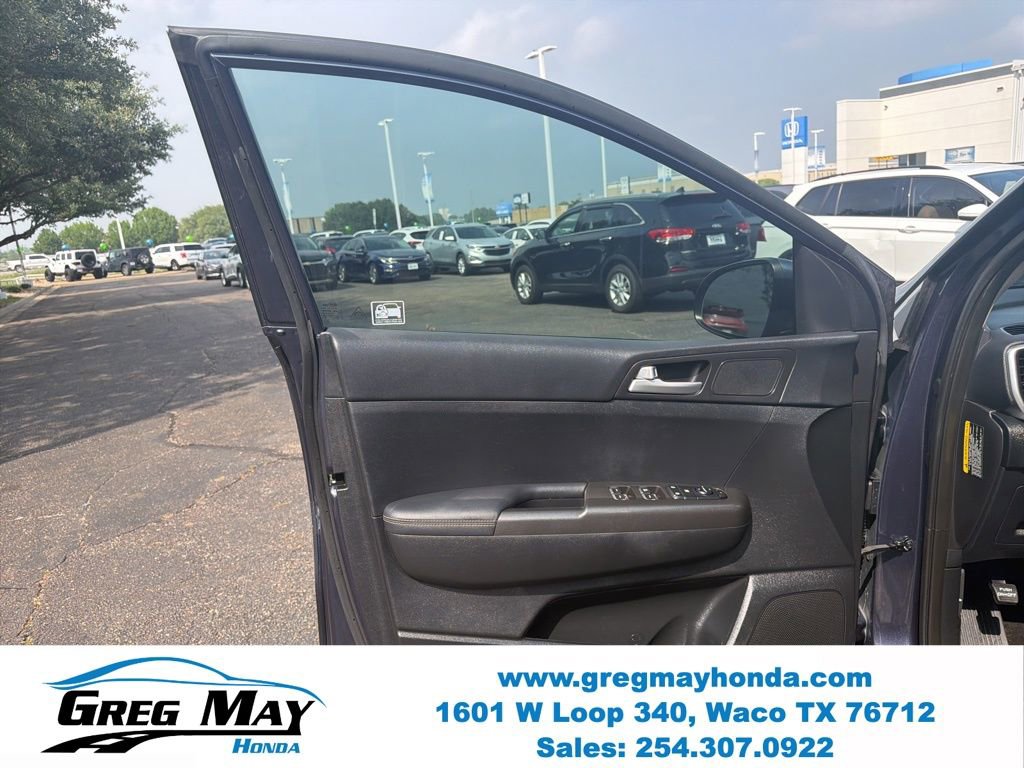 Used 2020 Kia Sportage LX FWD image 7
