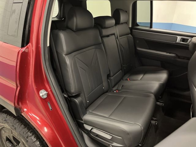 Used 2025 Hyundai Santa Fe XRT image 33