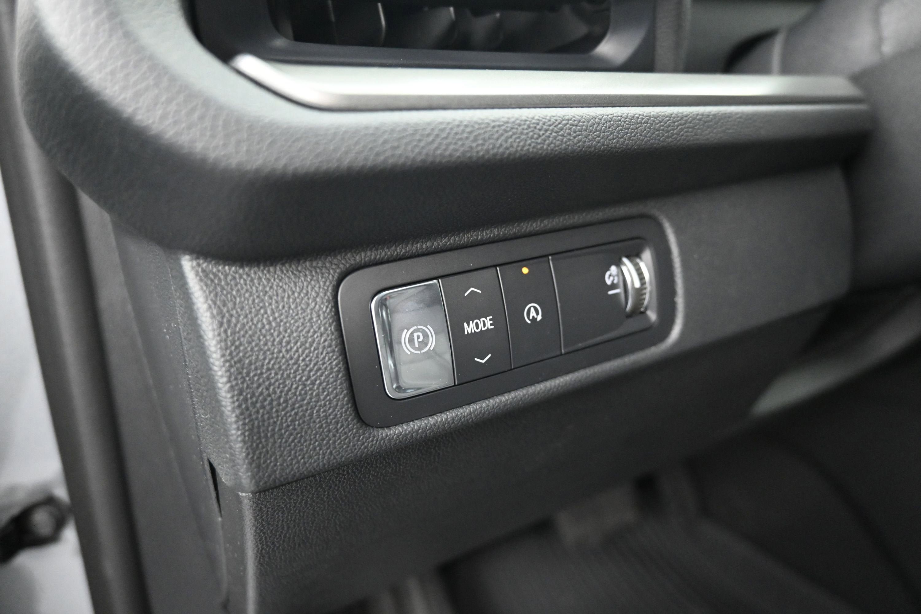 New 2026 Chevrolet Traverse LT FWD image 28