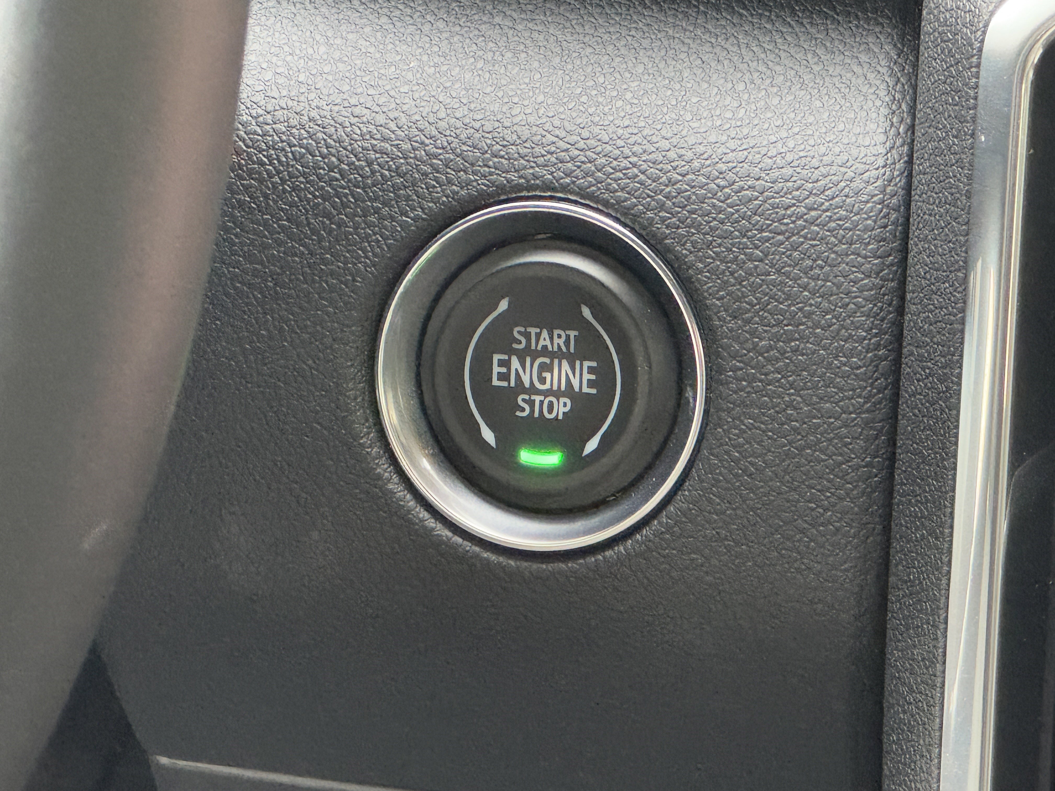 New 2025 GMC Acadia Elevation w/ Elevation Premium Package image 41