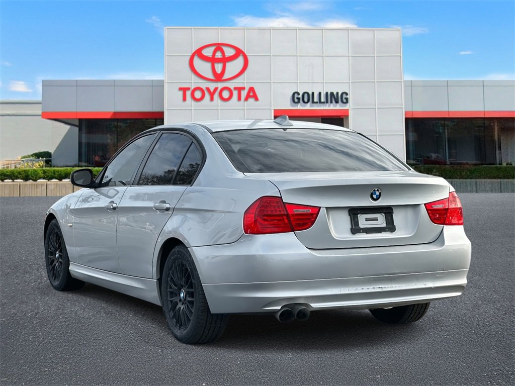 Used 2010 BMW 328i Sedan image 4